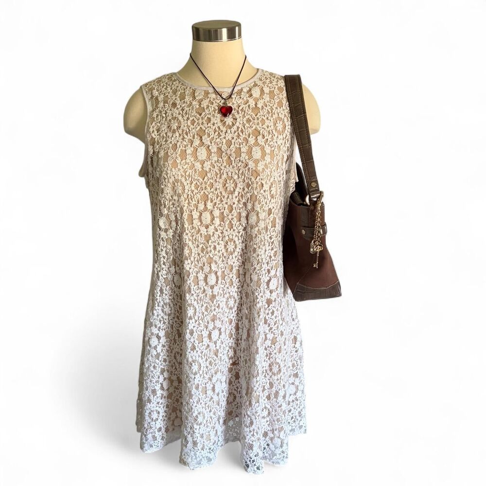 Metaphor Women's Cream and Tan Dress